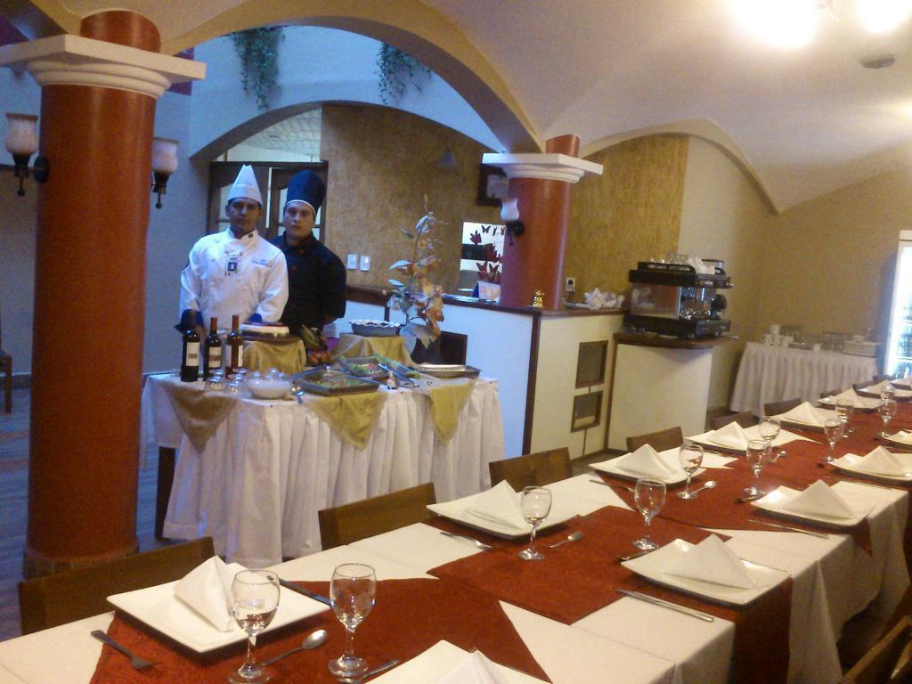 Hostal Tukos La Casa Real โปโตซี ภายนอก รูปภาพ